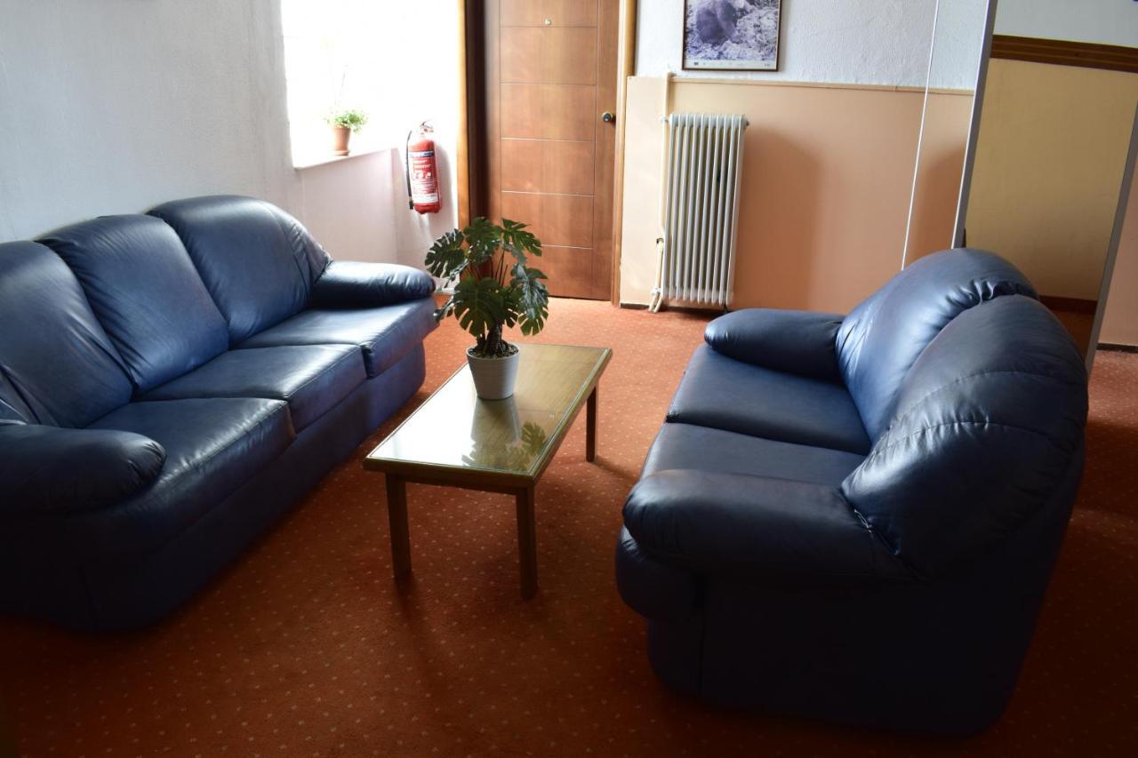 Hotel Hellinis Florina Exteriör bild