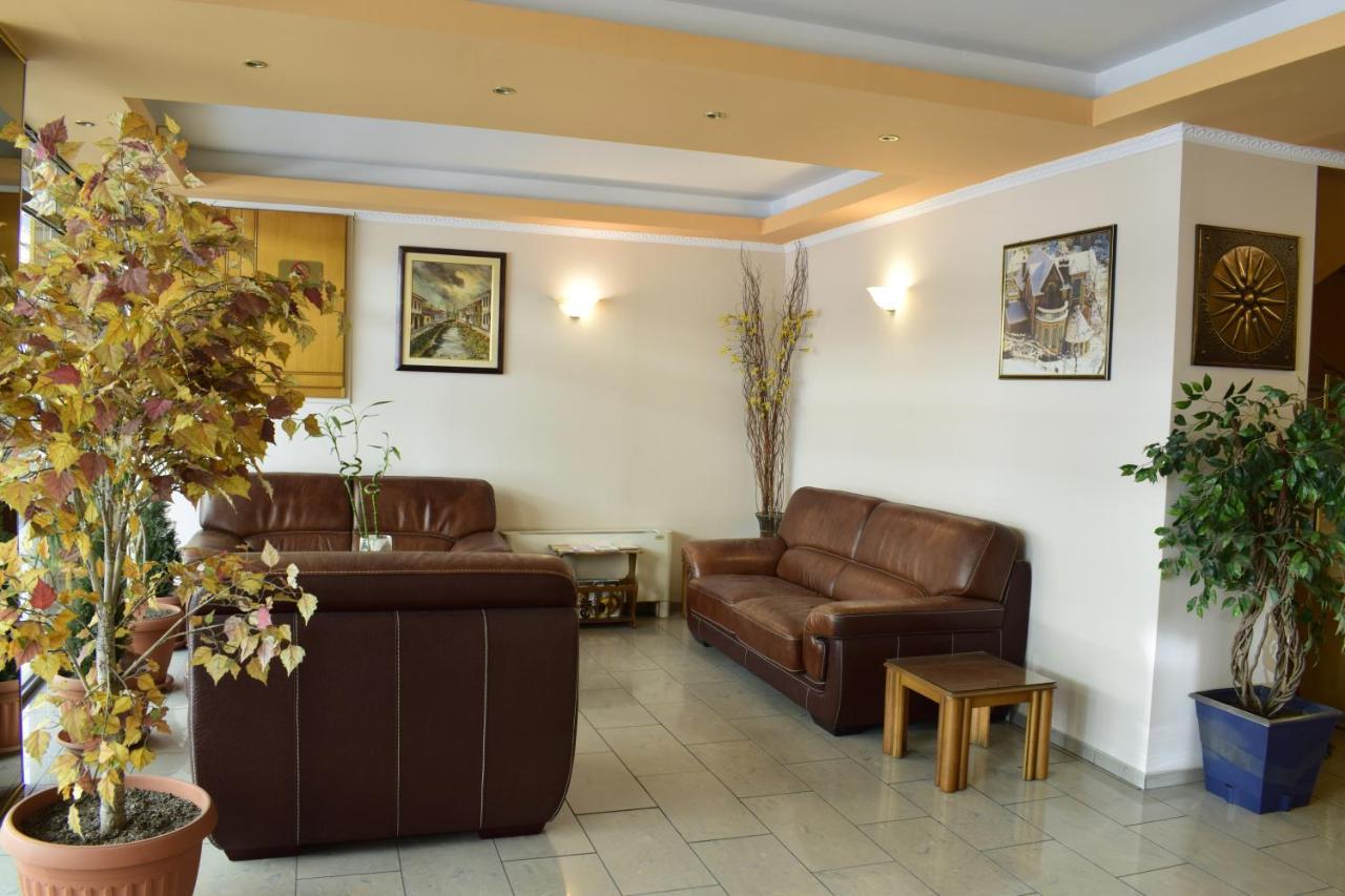 Hotel Hellinis Florina Exteriör bild