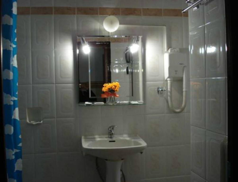 Hotel Hellinis Florina Exteriör bild