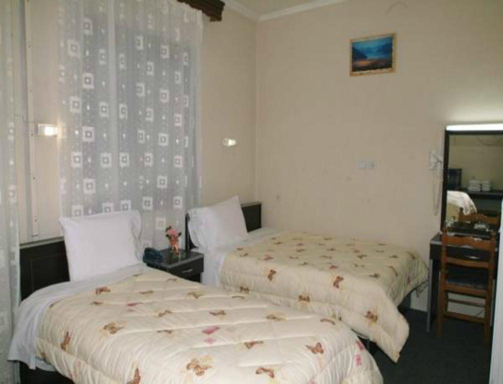 Hotel Hellinis Florina Exteriör bild